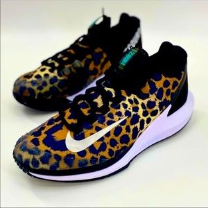 Women’s Nike shoes